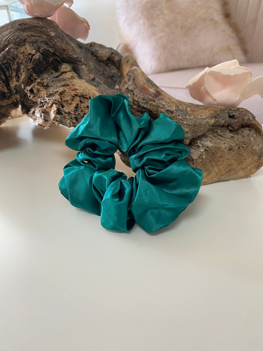 Forest green scrunchie