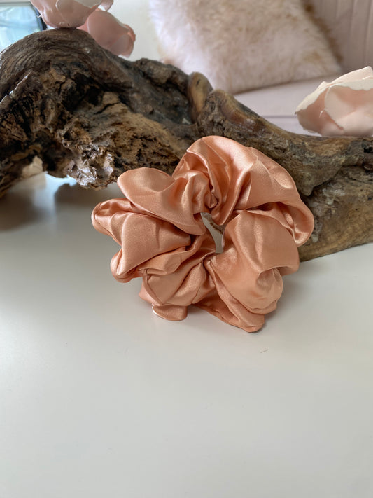 Peach scrunchies
