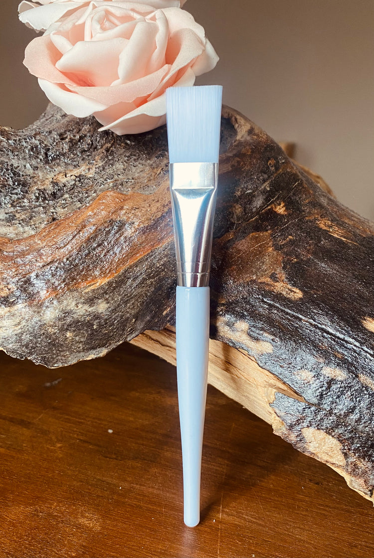 Mask brush